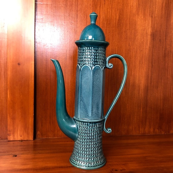 UNUSUAL MAJOLICA NORLEANS VTG AES JAPAN CERAMIC MEDIEVAL CASTLE KEEP TEA POT/MUG - Picture 3 of 13